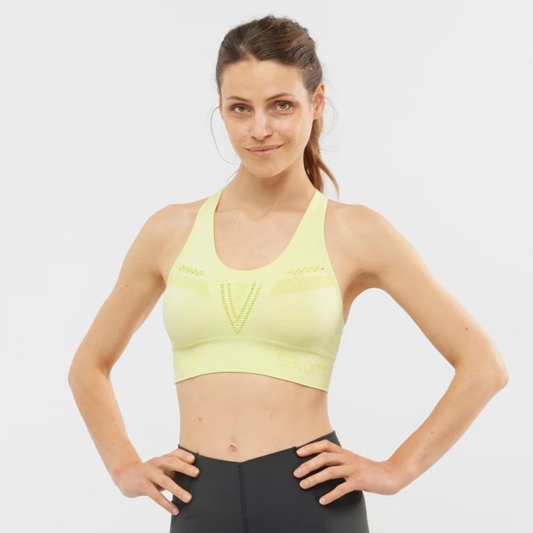 Salomon Essential Move On Seamless Women\'s Run Bras Lemon | CA 30K91